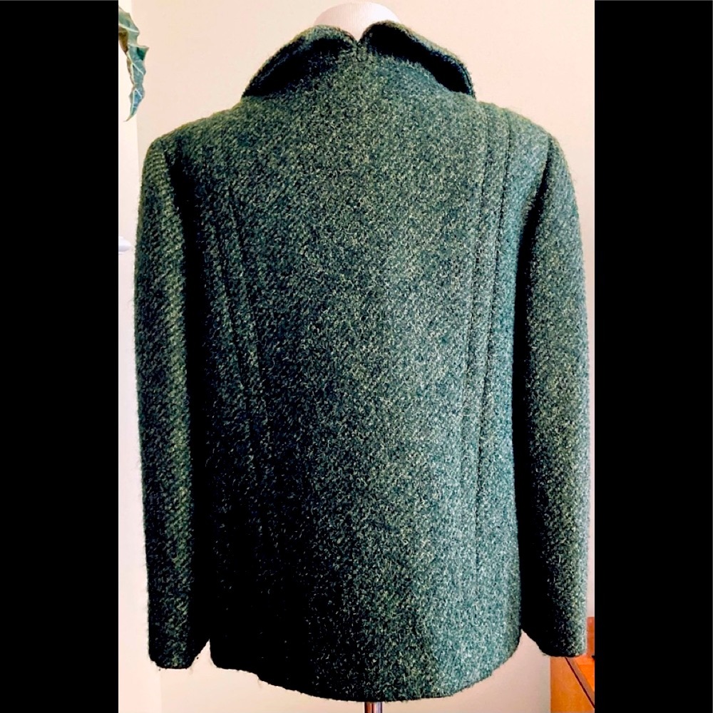 Vintage  Trigère     Suit Jacket. - Picture 3 of 4